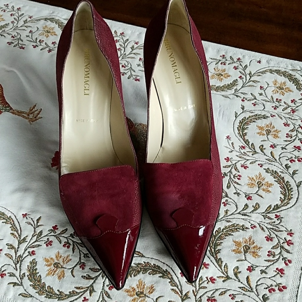BrunoMagli Italian dark red/burgandy heels
